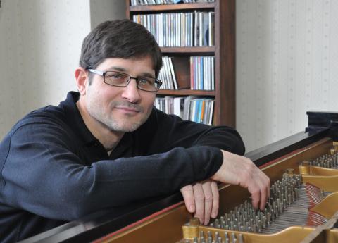 Mike_Holober_headshot_0210